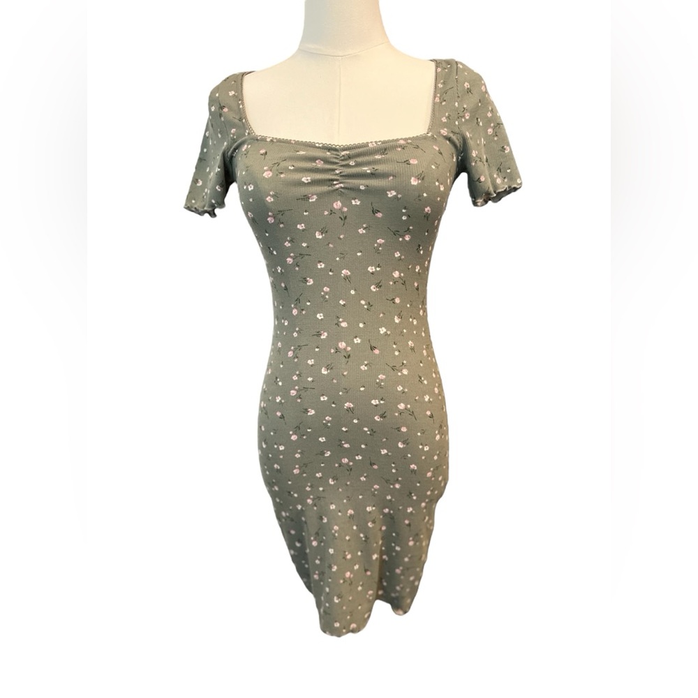 🆕 NWOT H&M DIVIDED Khaki Green Floral Lace Trim Bodycon Dress | Women’s Sz XS